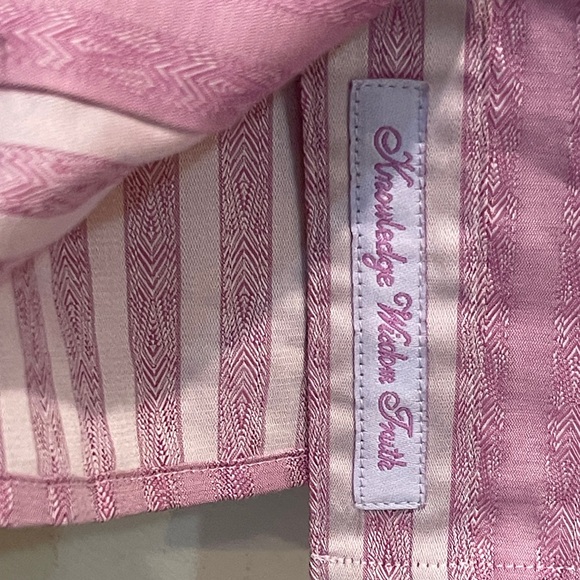 Robert Graham Pink Button Down Shirt Blouse - Picture 6 of 9